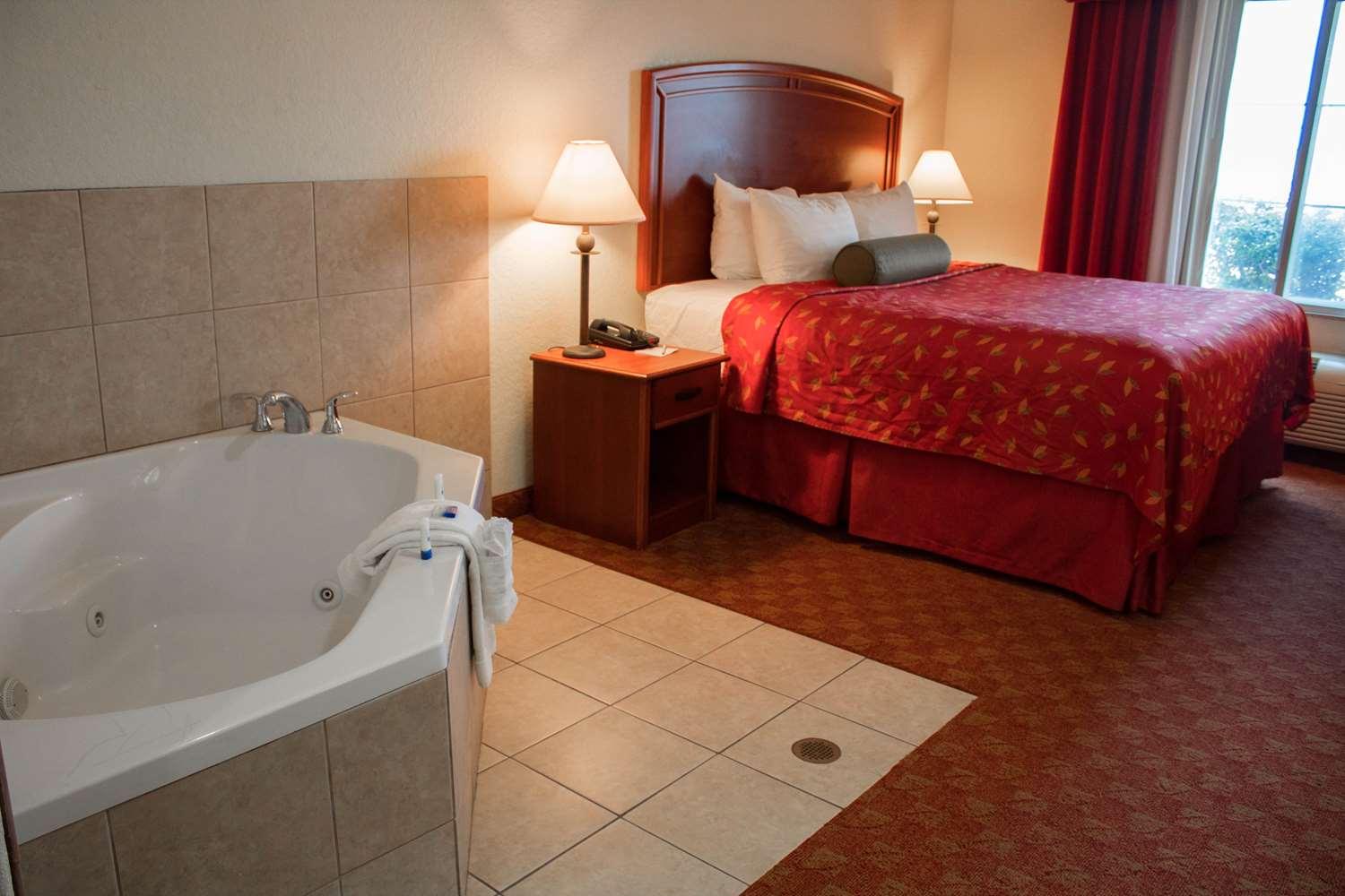 Hotel Western East &